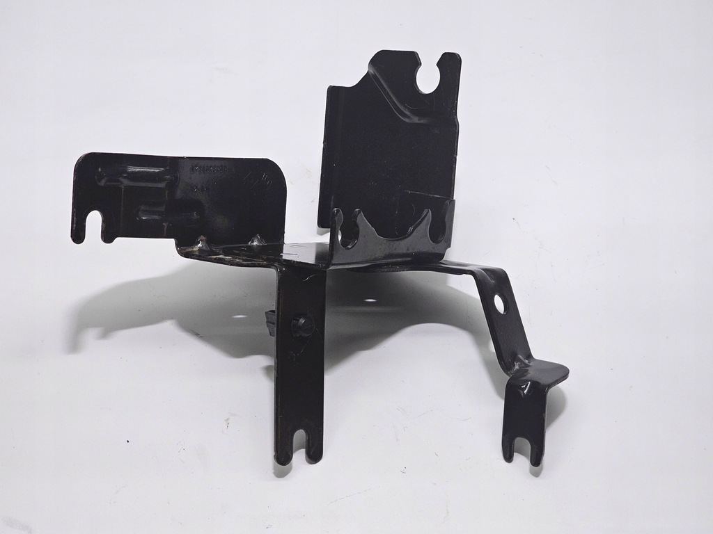 фото №1, Кронштейн кронштейн насоса abs renault zoe #4579