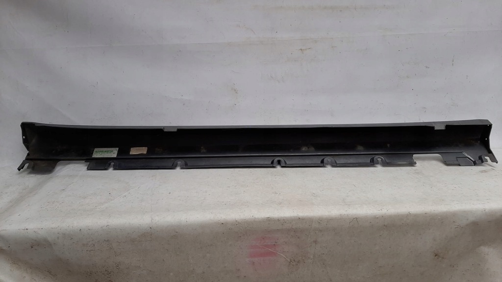 фото №6, Mercedes glk w204 x204 порог левый молдинг порог левая a2046982154