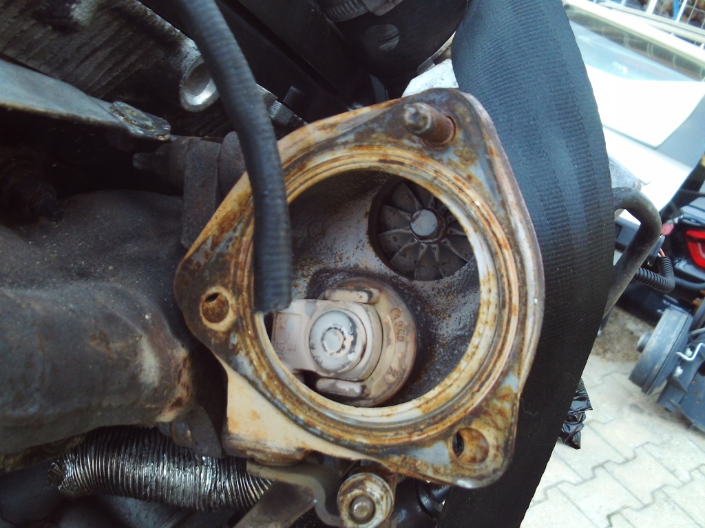 Двигун citroen peugeot psa 5f04 10f jbf Недорого