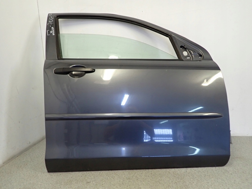 фото №1, Mazda2 mazda 2 dy 02-07 дверь передние правое