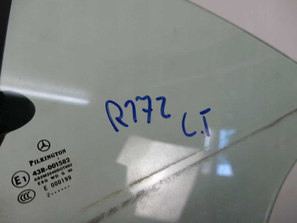 фото №5, Mercedes r172 slk w172 стекло малый левый задняя