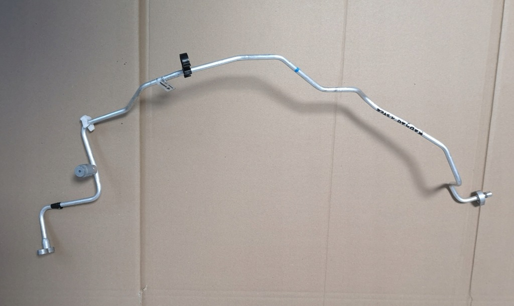 фото №1, Kadjar lift 1.3 шланг кондиционера 924406488r