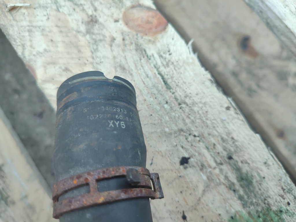 Шланг пабтрубок  воды opel corsa e 1.6 turbo opc 13402313 с Разборки