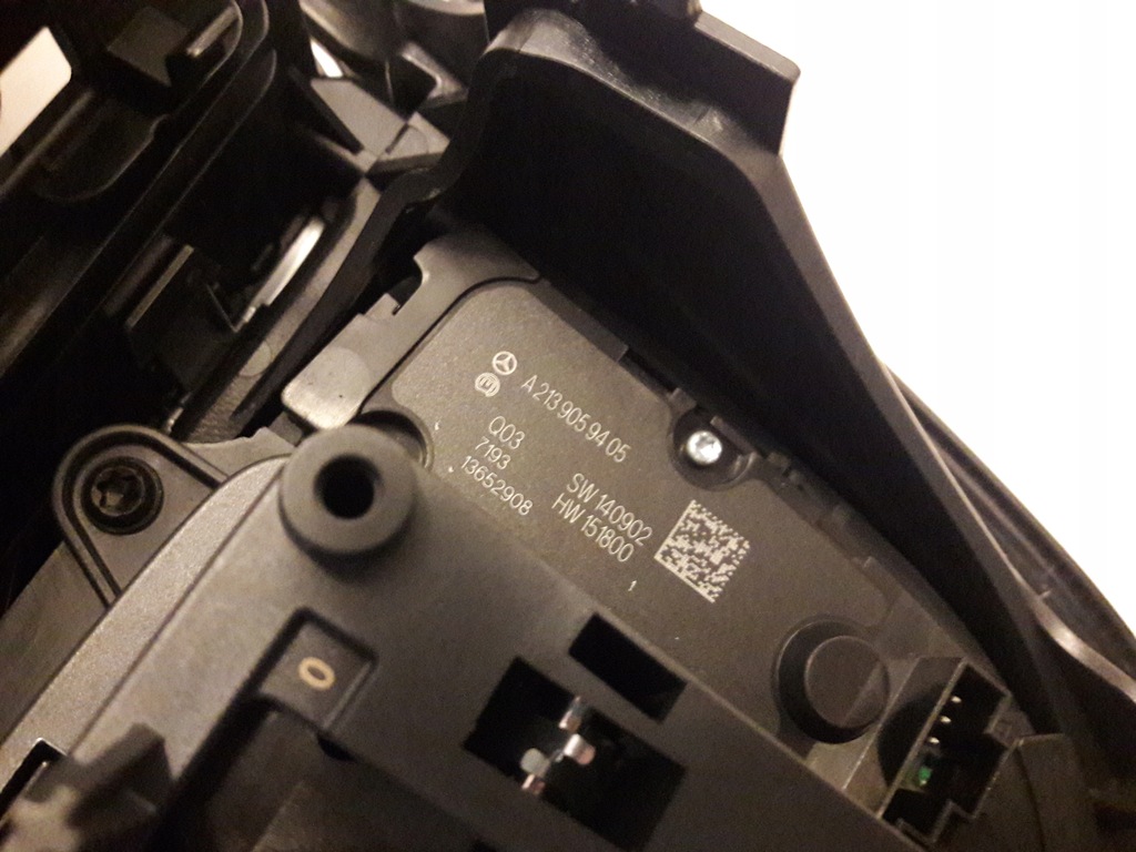 фото №14, Mercedes e w213 консоль средняя туннель панель