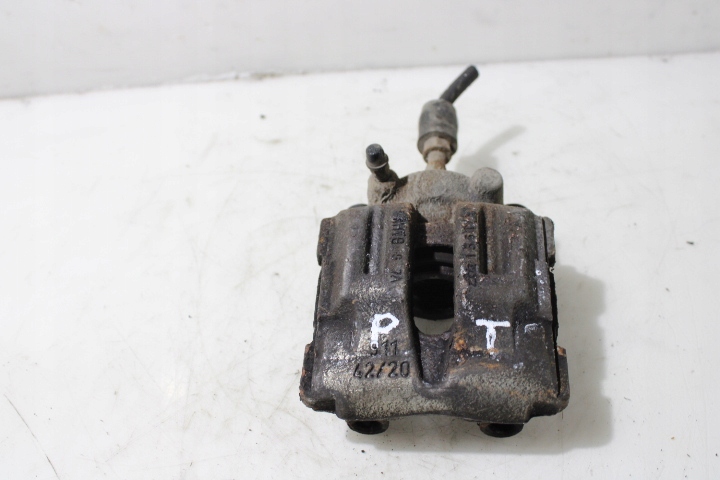 фото №1, Супорт гальма правий задня bmw 3 320i e91 2.0