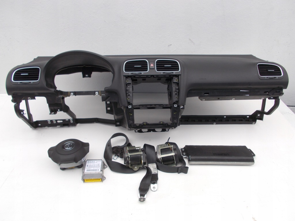 фото №7, Панель  панель приладів подушки безпеки ремені подушка безпеки подушки безпеки vw golf vi 6