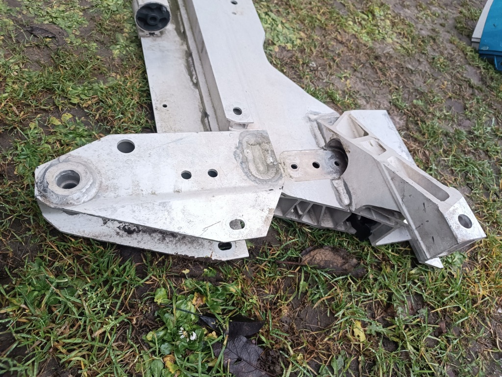 фото №6, Peugeot 2008 ii подрамник подрамник подрамник 19-