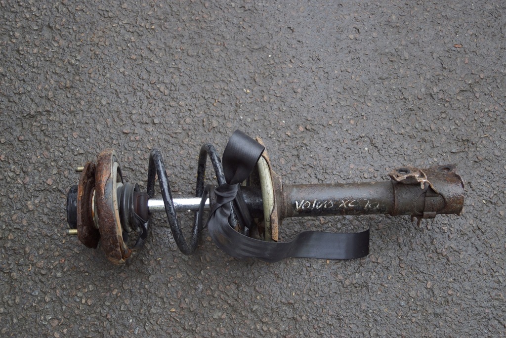 фото №1, Амортизатори пружини перед volvo xc70