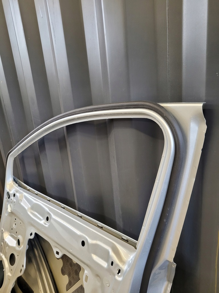 фото №10, Дверь передние правое правый перед skoda enyaq 5la 5la831312