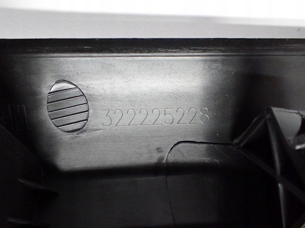 Молдинг накладка порог левая перед 39067197 opel astra k v 18r Киев