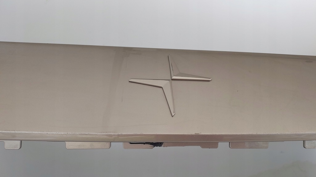 фото №2, Polestar ii 2 бампер перед