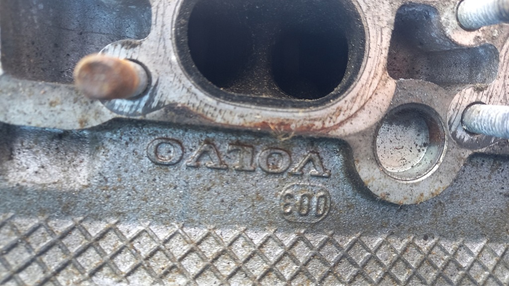 фото №11, Головка валы крышка двигателя volvo s60 v70 2.4b