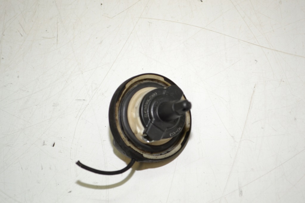 Mini r60 r56 bmw e60 e90 кришка пального бензин 7222330 Оригінал