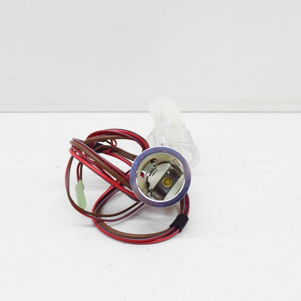 Bmw 5 f10 разъём прикуривателя 61346977675 oem с Разборки