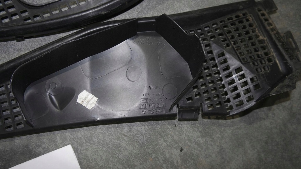 фото №7, Жабо dacia duster lift 16r.