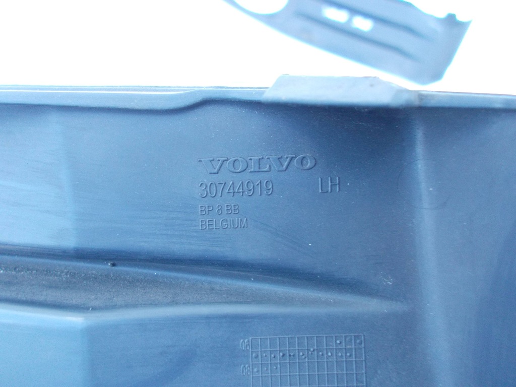 фото №15, Протитуманна фара протитуманні фари лівий правий решітка бампера volvo s40 ii lift 2008