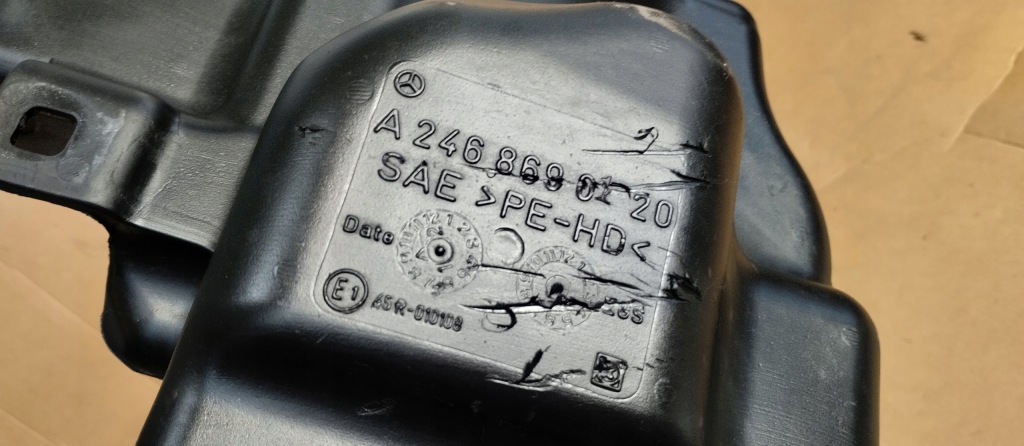 Бачок омывателя mercedes b-klasa w246 a2468601060 комплектный в Украине