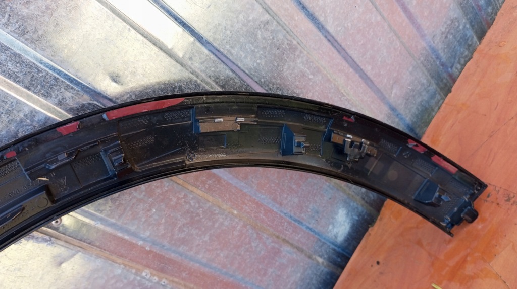 фото №6, Porsche cayenne coupe молдинг накладка крыла правая задняя задняя 9y3854732d