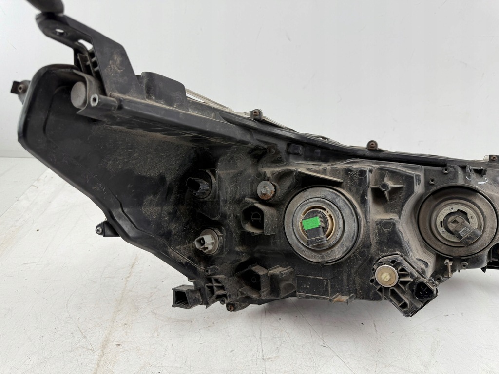 фото №12, Toyota hilux viii 2023 лампа передняя