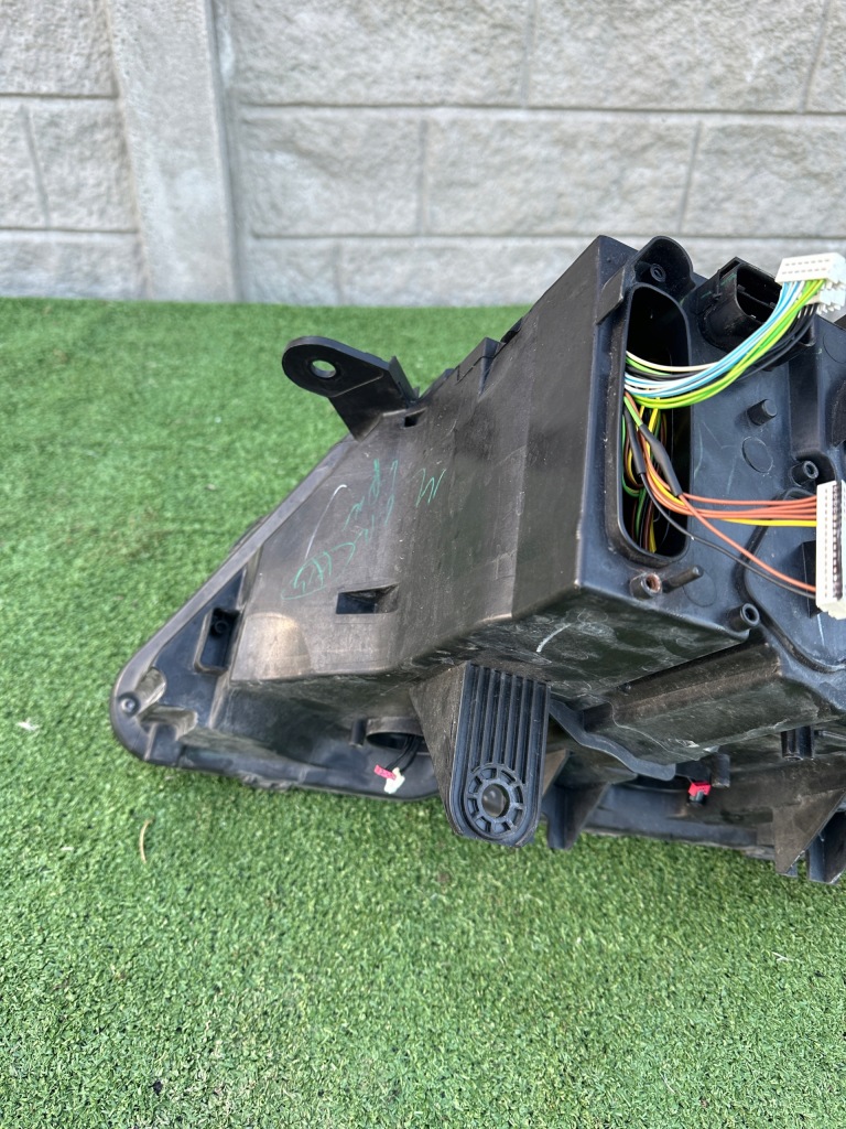 фото №8, Bmw x3 f25 bi-xenon поворотный лампа передняя