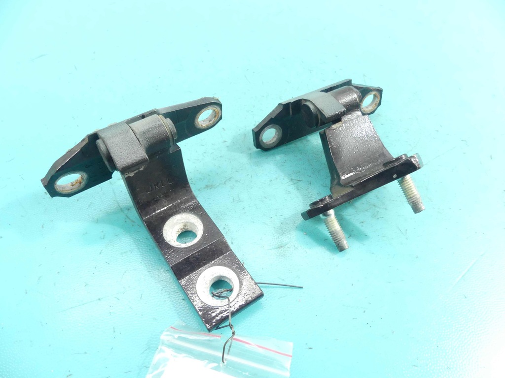 фото №1, Петли дверь задняя левый kpl infiniti fx ii qx70