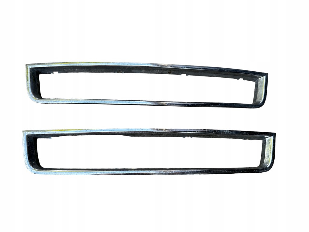 фото №1, Хром решётки 8e0807647 audi a4 b6