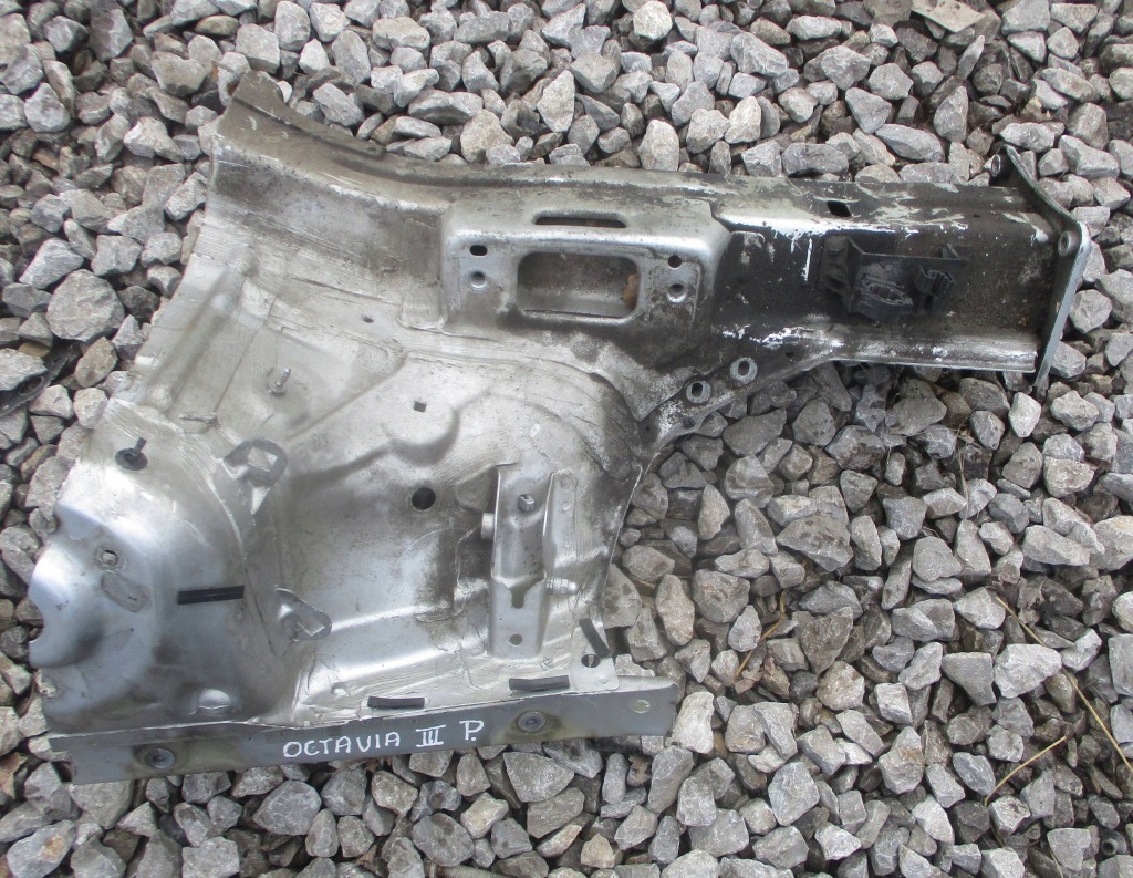 Лонжерон четвертина крила перед праві skoda octavia 3 5q0802068 Недорого