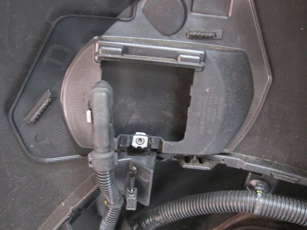 фото №13, Бампер задня peugeot 408 камера 4 pdc 22r задній