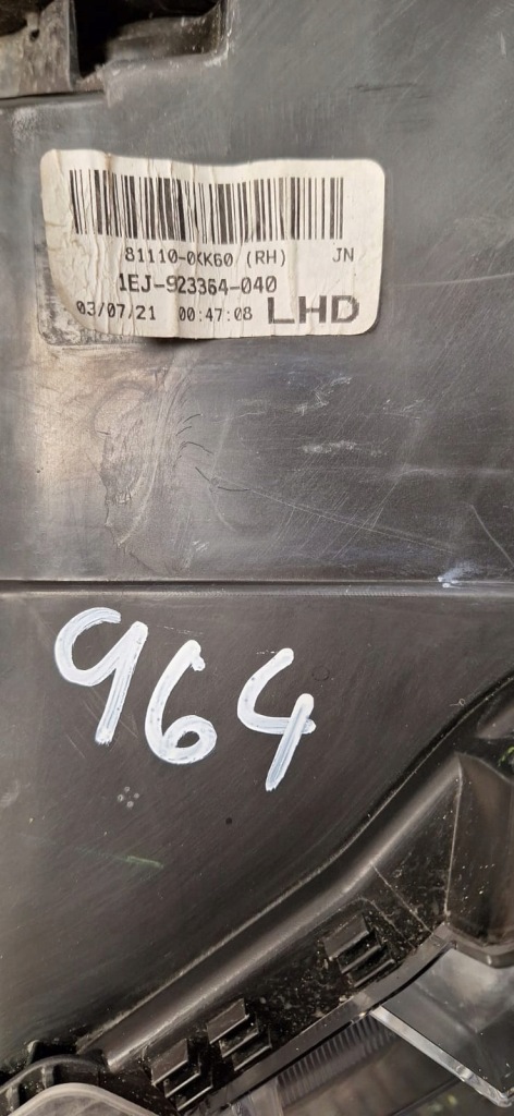 фото №9, Toyota hilux лампа правая перед передняя 1ej-923364-040 d964