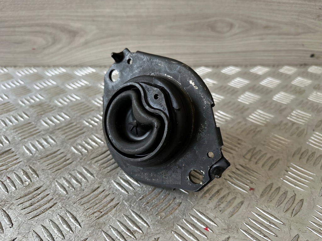 фото №10, Jeep grand cherokee iv wk2 3.0 crdi 2017r. кронштейн подушка двигателя 68252523aa