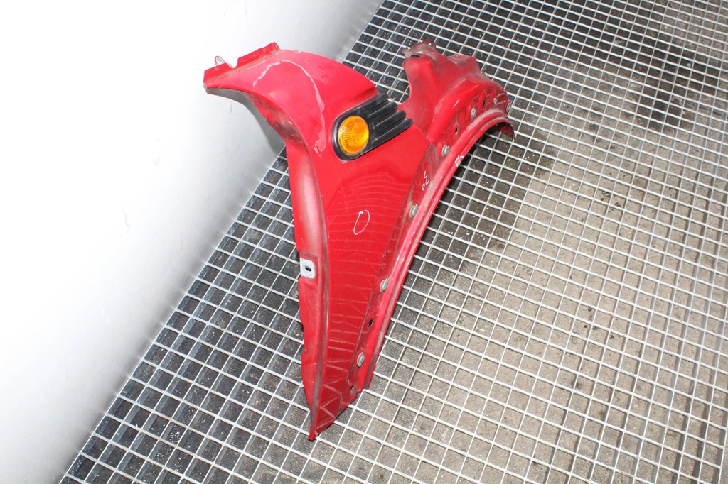 фото №9, Крыло передний правый mini clubman r55 chilired851 1.6l дизель 80kw 2009