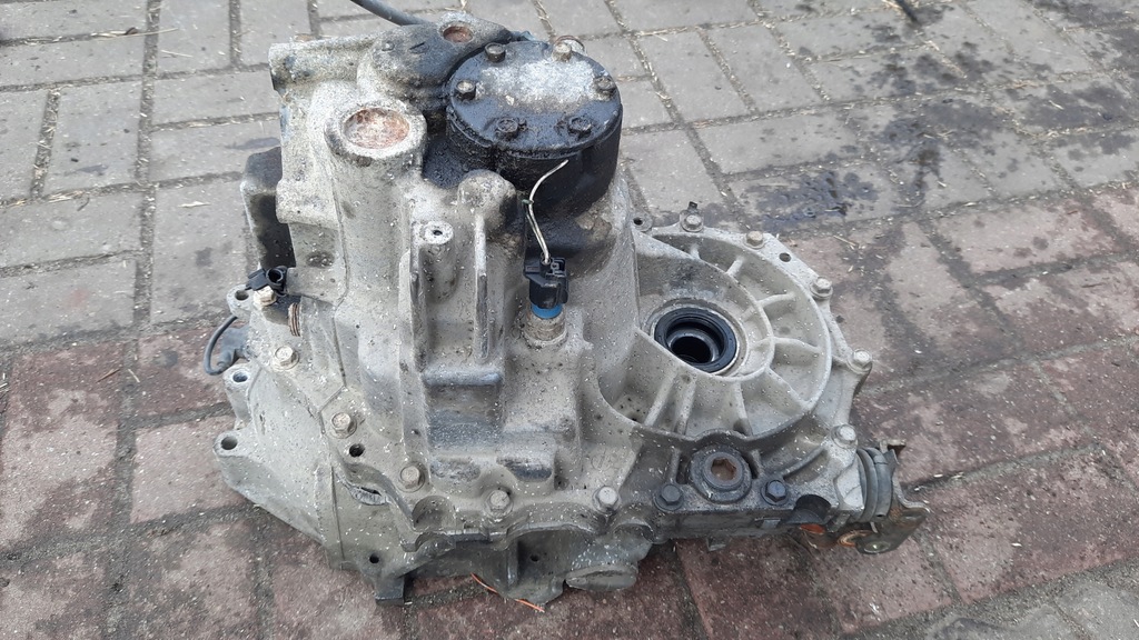 фото №8, Коробка передач передач 4m40#4 nissan micra k11 1.0b