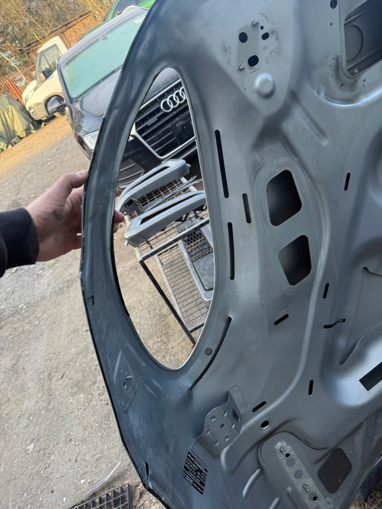 фото №5, Porsche macan капот кришка двигуна