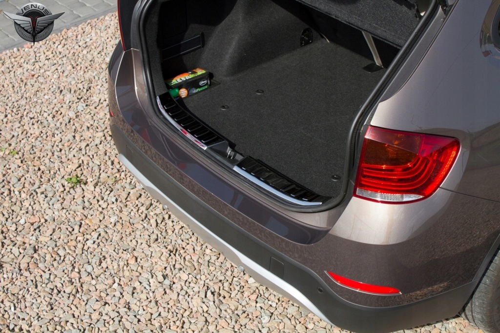 фото №3, Bmw x1 2011-2015 защитная молдинг порог багажника