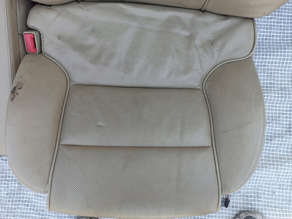 фото №12, Audi a8 s8 d3 сиденья задняя кожа 2szt torrone электрический подлокотник 4 os