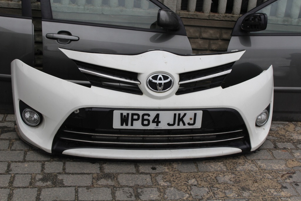 фото №9, Бампер перед решётка радиатора verso r2 цвет 040 kompletny 2014r