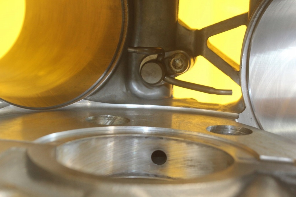 фото №10, Блок двигателя jaguar xj x351 508ps 5.0b v8 superchared land rover 8w936015bc