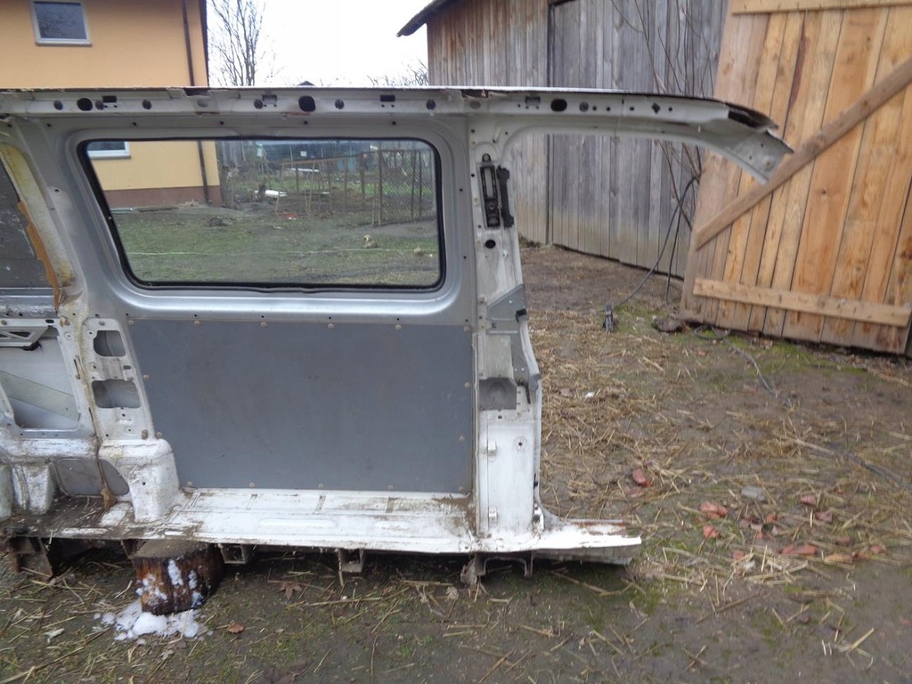 фото №11, Четверть крыло bok левый задняя задний vw transporter t5 long 03-