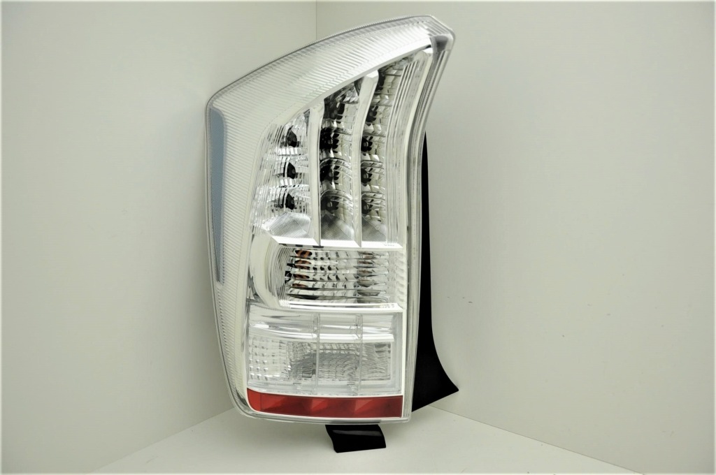 Купить Toyota prius 09- фара задняя led левая новая depo