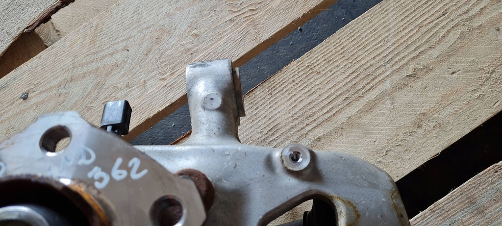 фото №11, Sq8 4m rsq8 q8 поворотний кулак права правий перед 24r 4m0407254k sq7 4m q7