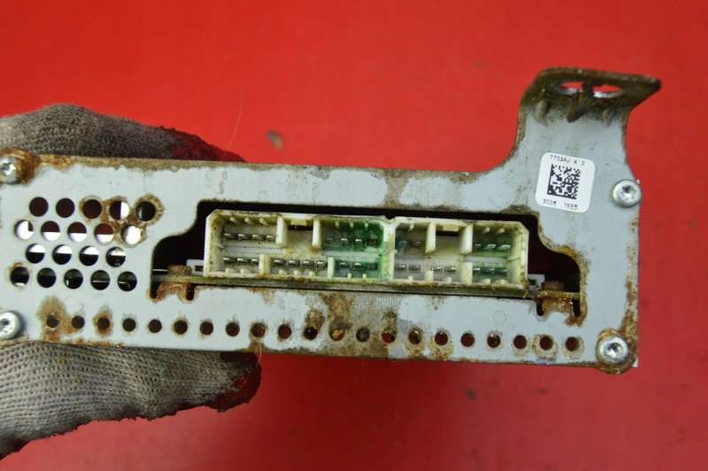 фото №8, Підсилювач радіо 05082009ah chrysler pacifica 1 i lift 03-08