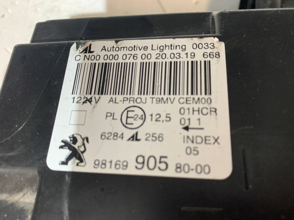 фото №6, Peugeot 308 ii t9 lift лампа правий перед права передня 9816990580 nr4