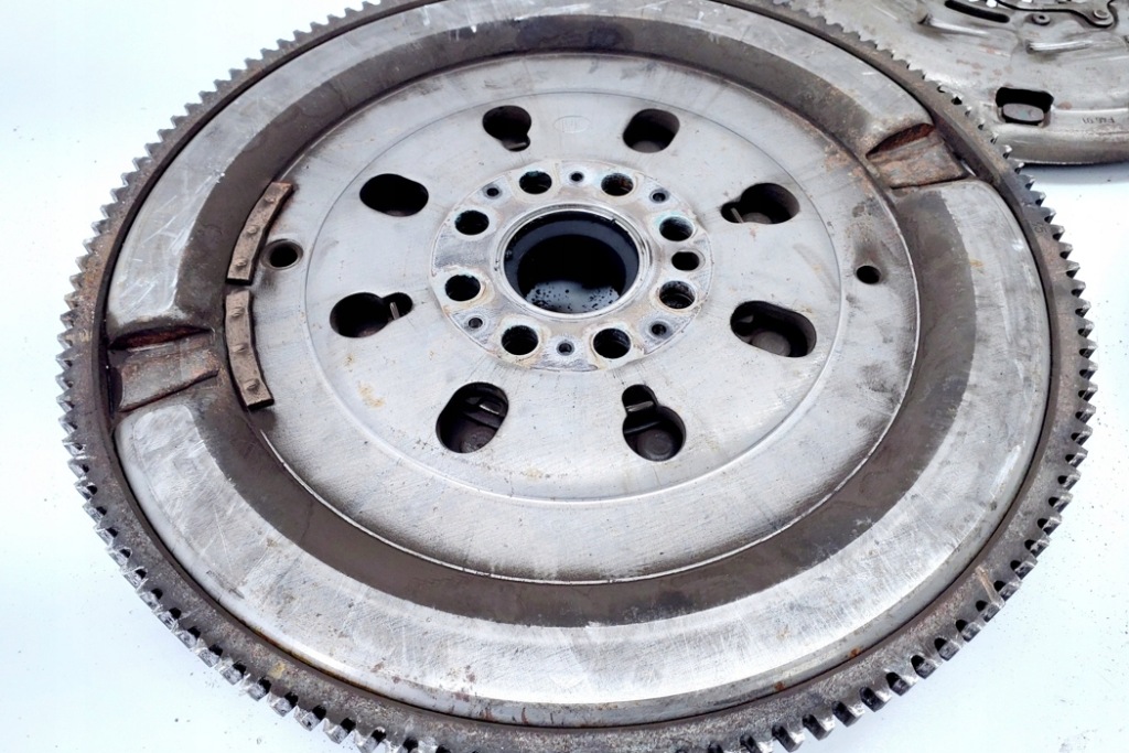 фото №9, Комплект зчеплення nissan x-trail t31 8200705976 2.0l дизель 127kw 2012