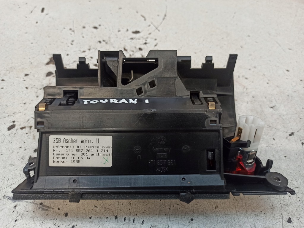 фото №9, Volkswagen touran i попільничка з прикурювач 1t1857961