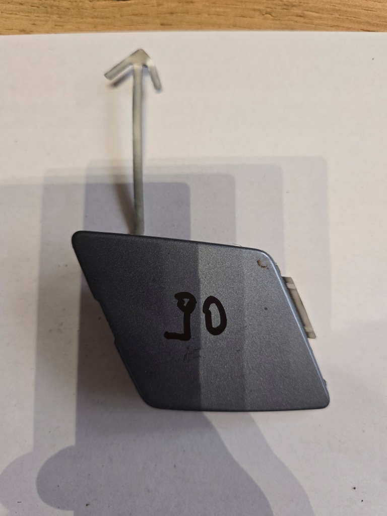 фото №1, Vw tiguan 5n 07-11 rok заглушка фаркоп бампера перед 5n0807241