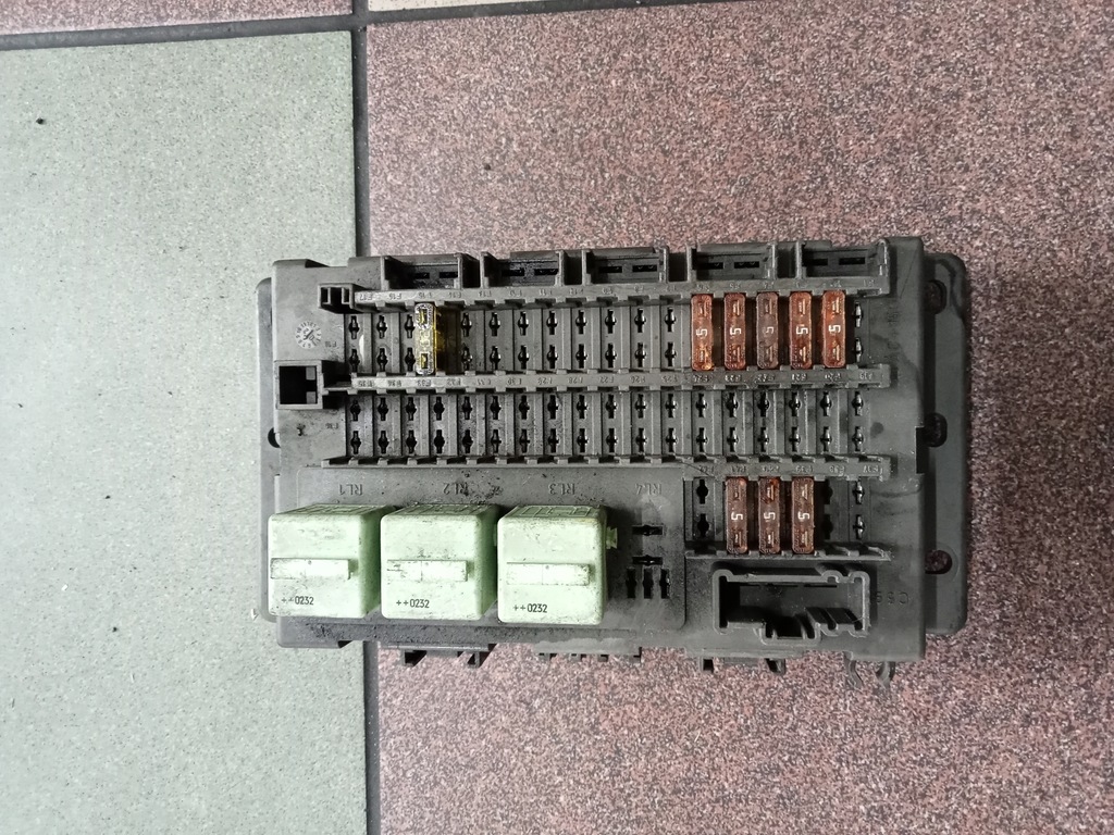 фото №1, Mini r50 r52 r53 коробка запобіжників 1509011