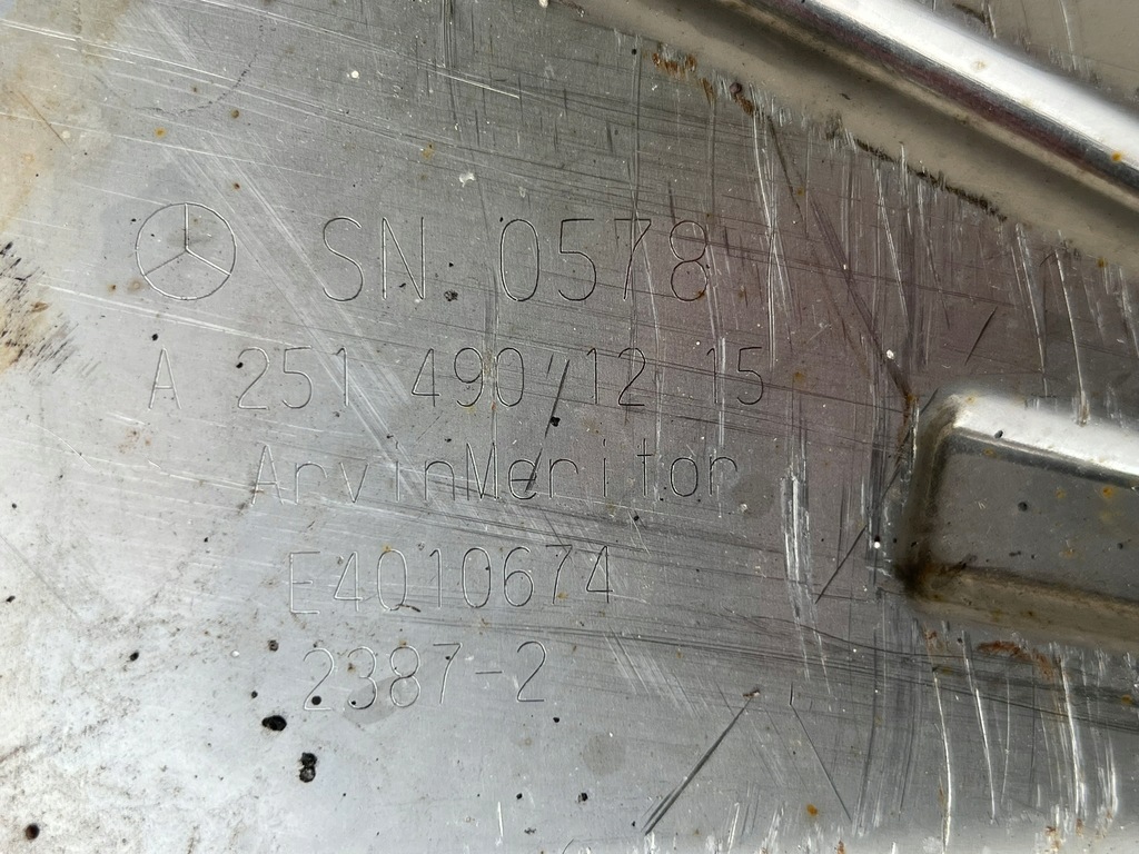 фото №7, Mercedes w251 3.0cdi r-klasa гаситель kompletny оригинальный a2514901215