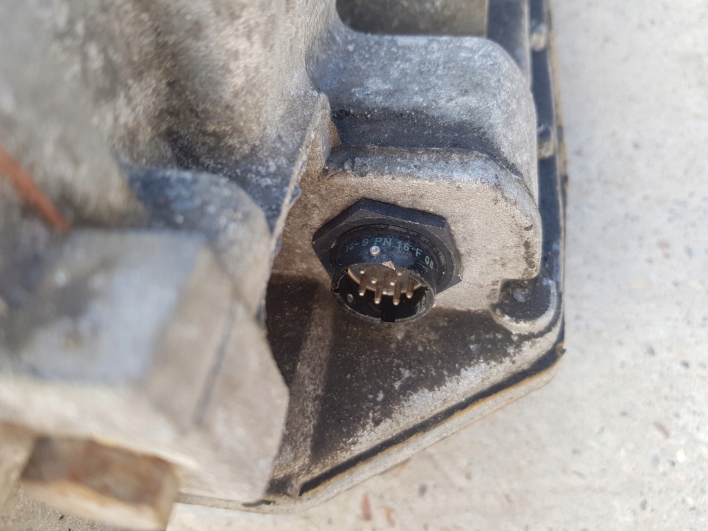 Автоматична коробка передач передач gm 96 017506 bmw e36 325tds m51d25 комплектна в Україні