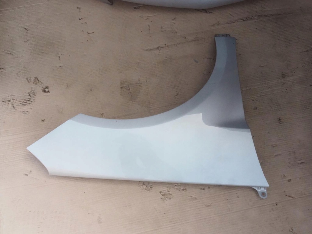 фото №9, Kompletny перед капот mercedes b-klasa w245 колір 761 eur