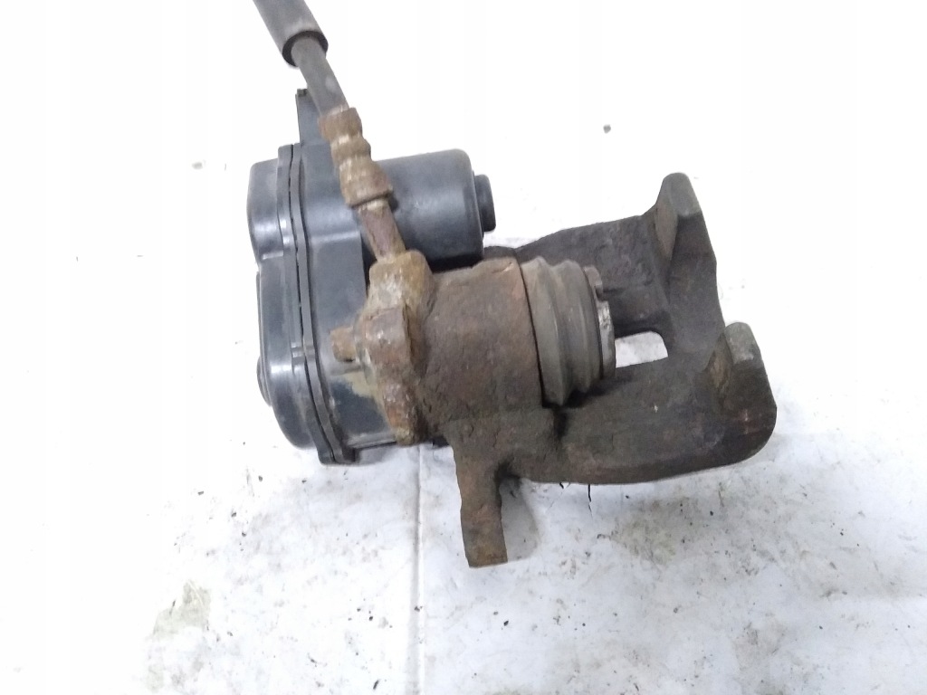 Суппорт тормозной правый задний  audi a4 b8 a5 6443/a с Разборки